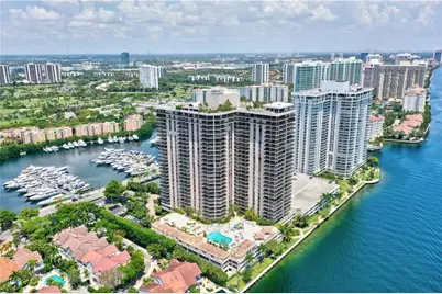 19667 Turnberry Way #20GR, Miami, FL 33180 - Photo 35