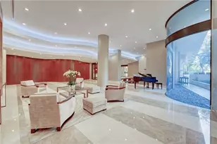 19667 Turnberry Way, Miami, FL 33180 - Photo 39