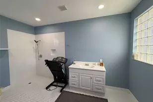 853 Sand Creek Cir, Weston, FL 33327 - Photo 45