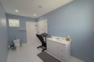 853 Sand Creek Cir, Weston, FL 33327 - Photo 23