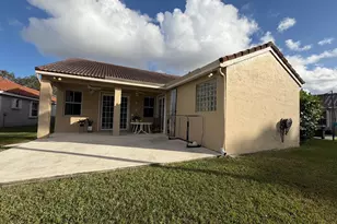 853 Sand Creek Cir, Weston, FL 33327 - Photo 11