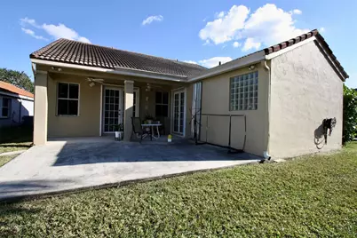 853 Sand Creek Circle, Weston, FL 33327 - Photo 11