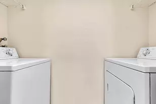 10240 NW 33rd Pl, Sunrise, FL 33351 - Photo 13