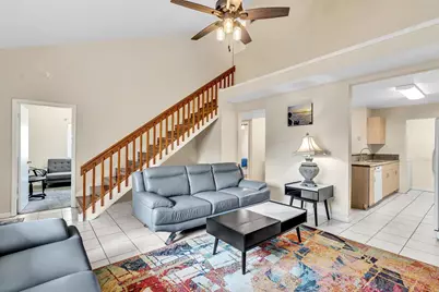 10240 NW 33rd Place, Sunrise, FL 33351 - Photo 5