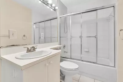 10240 NW 33rd Place, Sunrise, FL 33351 - Photo 17