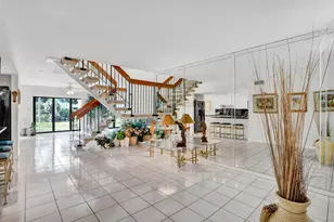 9530 Alcazar Ln, Davie, FL 33324 - Photo 9