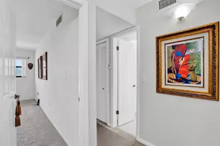 9530 Alcazar Ln, Davie, FL 33324 - Photo 19