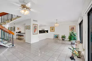 9530 Alcazar Ln, Davie, FL 33324 - Photo 17