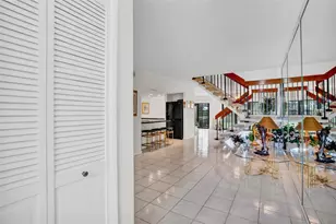 9530 Alcazar Ln, Davie, FL 33324 - Photo 3