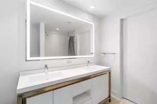 2000 Metropica Wy, Sunrise, FL 33323 - Photo 23