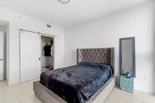 2000 Metropica Wy, Sunrise, FL 33323 - Photo 19