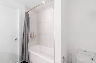 2000 Metropica Wy, Sunrise, FL 33323 - Photo 19