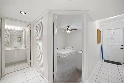 7770 Trent Drive #302, Fort Lauderdale, FL 33321 - Photo 9