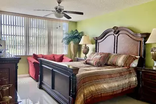 800 Cypress Grove Dr, Pompano Beach, FL 33069 - Photo 29