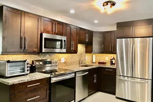 800 Cypress Grove Dr, Pompano Beach, FL 33069 - Photo 23