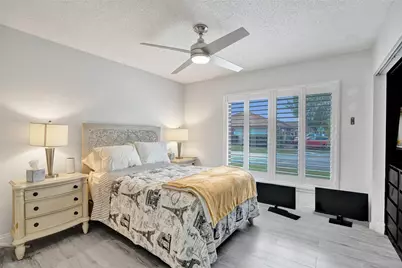 2273 SW 15th Place, Deerfield Beach, FL 33442 - Photo 35