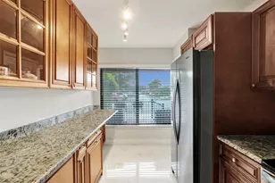 2273 SW 15th Pl, Deerfield Beach, FL 33442 - Photo 13