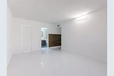 2401 NW 41st Avenue #101, Lauderhill, FL 33313 - Photo 13