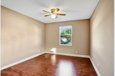 869 NW 127th Avenue, Coral Springs, FL 33071 - Photo 31