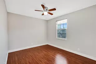 869 NW 127th Ave, Coral Springs, FL 33071 - Photo 23