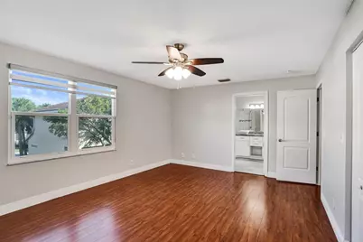 869 NW 127th Avenue, Coral Springs, FL 33071 - Photo 15