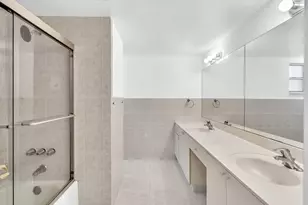 4255 N University Dr, Sunrise, FL 33351 - Photo 33