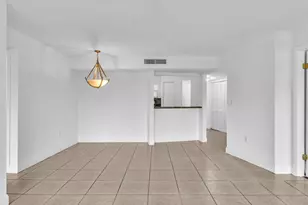 4255 N University Dr, Sunrise, FL 33351 - Photo 3