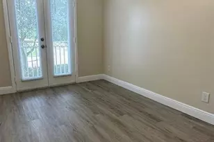 6910 NW 70th Ave, Tamarac, FL 33321 - Photo 11