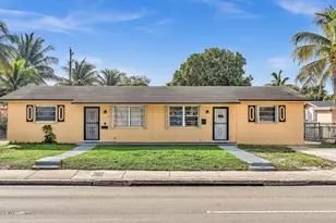 1052 NW 103rd St, Miami, FL 33150 - Photo 1