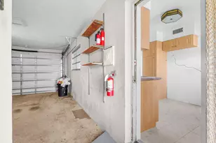 1941 NE 28th Ave, Pompano Beach, FL 33062 - Photo 21