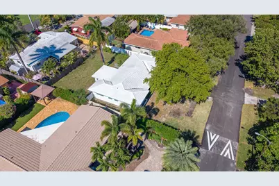 1941 NE 28th Avenue, Pompano Beach, FL 33062 - Photo 23