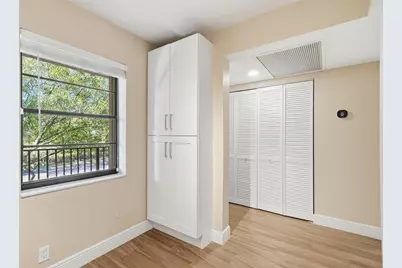 10551 W Broward Boulevard #310, Plantation, FL 33324 - Photo 5