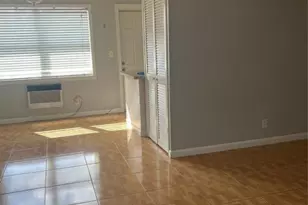 1930 Jackson St, Hollywood, FL 33019 - Photo 7