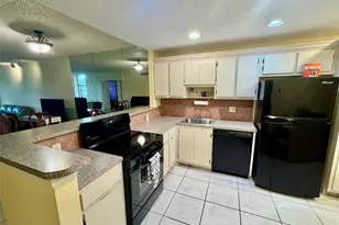 804 Cypress Blvd, Pompano Beach, FL 33069 - Photo 5