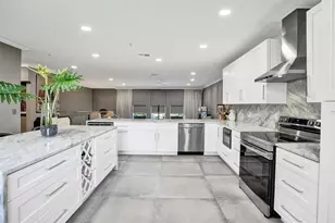 2706 NE 8th Ave, Wilton Manors, FL 33334 - Photo 17