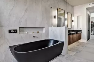 2706 NE 8th Ave, Wilton Manors, FL 33334 - Photo 39