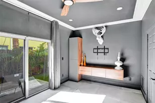 2706 NE 8th Ave, Wilton Manors, FL 33334 - Photo 63