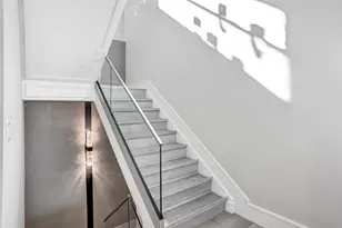 2706 NE 8th Ave, Wilton Manors, FL 33334 - Photo 45