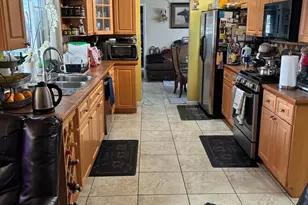 191 NE 210th St, Miami Gardens, FL 33179 - Photo 11