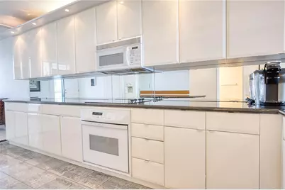 520 N Ocean Boulevard #13, Pompano Beach, FL 33062 - Photo 7