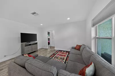 2012 NW 12th Avenue, Fort Lauderdale, FL 33311 - Photo 43