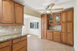 9310 NW 26th St, Sunrise, FL 33322 - Photo 13