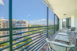 7100 Radice Ct, Lauderhill, FL 33319 - Photo 3