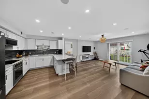 700 SE 2nd Ave, Deerfield Beach, FL 33441 - Photo 1