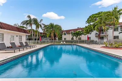 700 SE 2nd Avenue #318, Deerfield Beach, FL 33441 - Photo 27