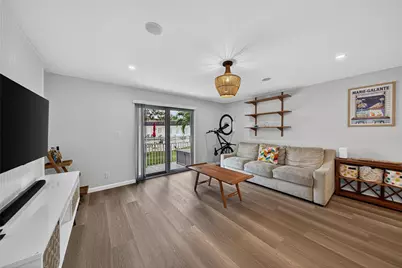 700 SE 2nd Avenue #318, Deerfield Beach, FL 33441 - Photo 3