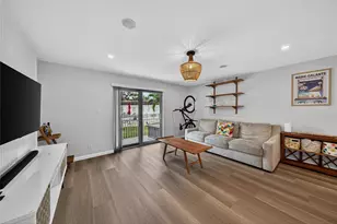 700 SE 2nd Ave, Deerfield Beach, FL 33441 - Photo 3