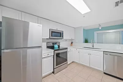 520 SE 5th Avenue #2202, Fort Lauderdale, FL 33301 - Photo 13