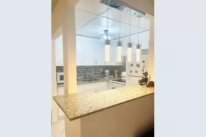 446 Fanshaw K #466, Boca Raton, FL 33434 - Photo 5