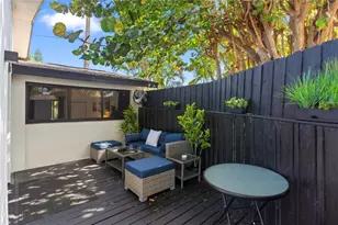 719 NE 36th St, Oakland Park, FL 33334 - Photo 27